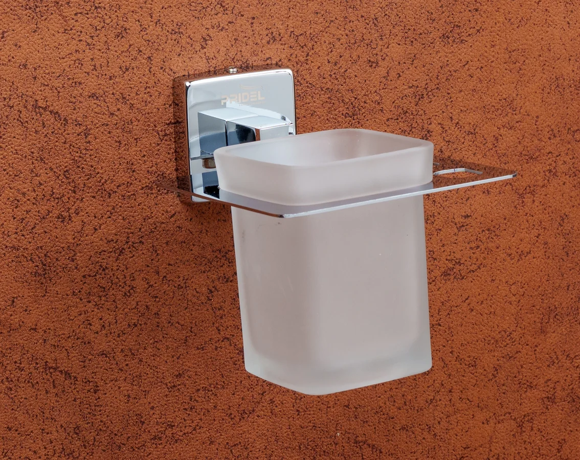 A-306 TUMBLER HOLDER